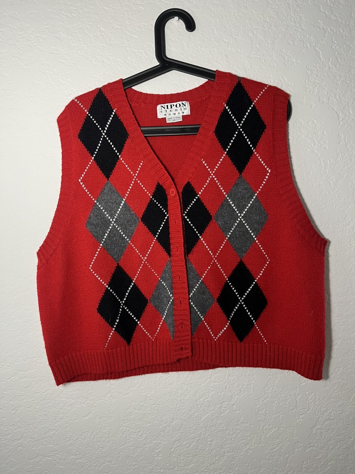 Nipon Studio Woman Red Checkerboard Sleeveless Ve… - image 1