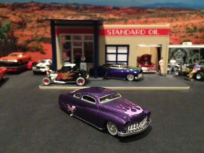 1:64 Hot Wheels Limited Edition 1949 49 Merc Mercury Purple w
