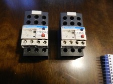 LOT OF 2 IEc Schneider LRD08 OVERLOAD RELAY 2.5-4 AMP
