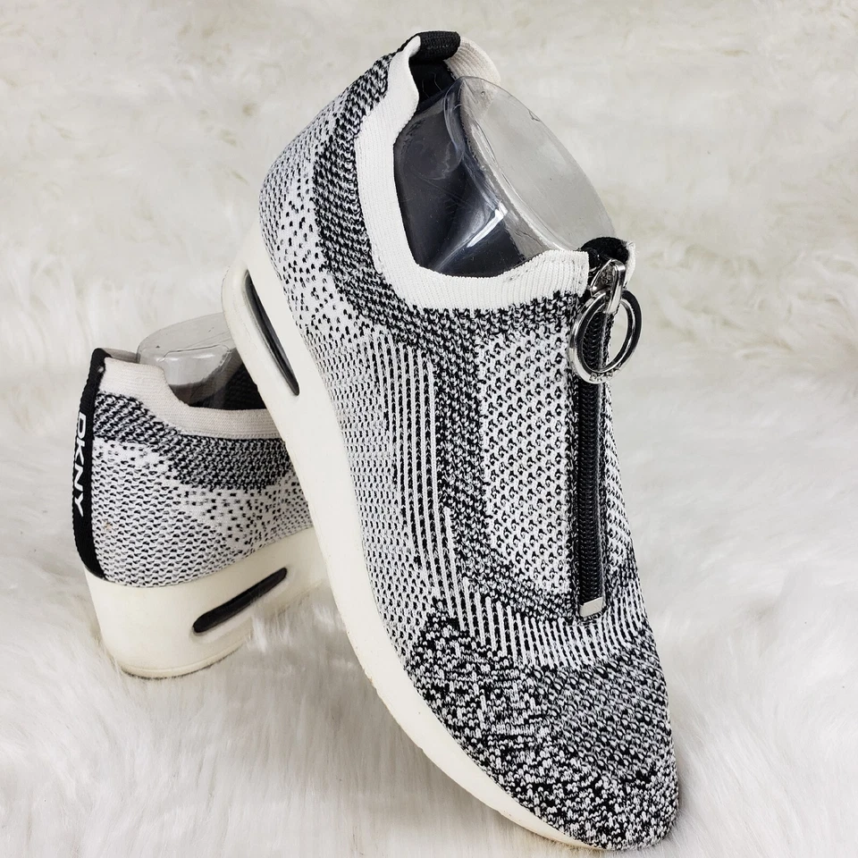 DKNY White Black Casual Wedge Heel Shoes Womens Size 8.5 - image 4 of 4