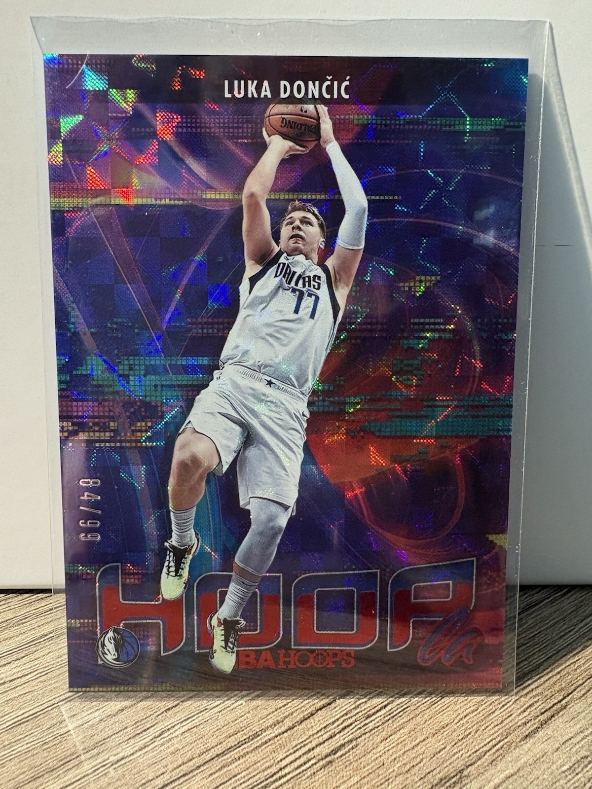 2021-22 Panini NBA Hoops TMall Luka Doncic #5 Hoopla Red Hyper /99 Mavericks