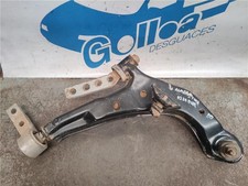 Vorderer rechter Querlenker Nissan almera tino v10m 2000 22 dci