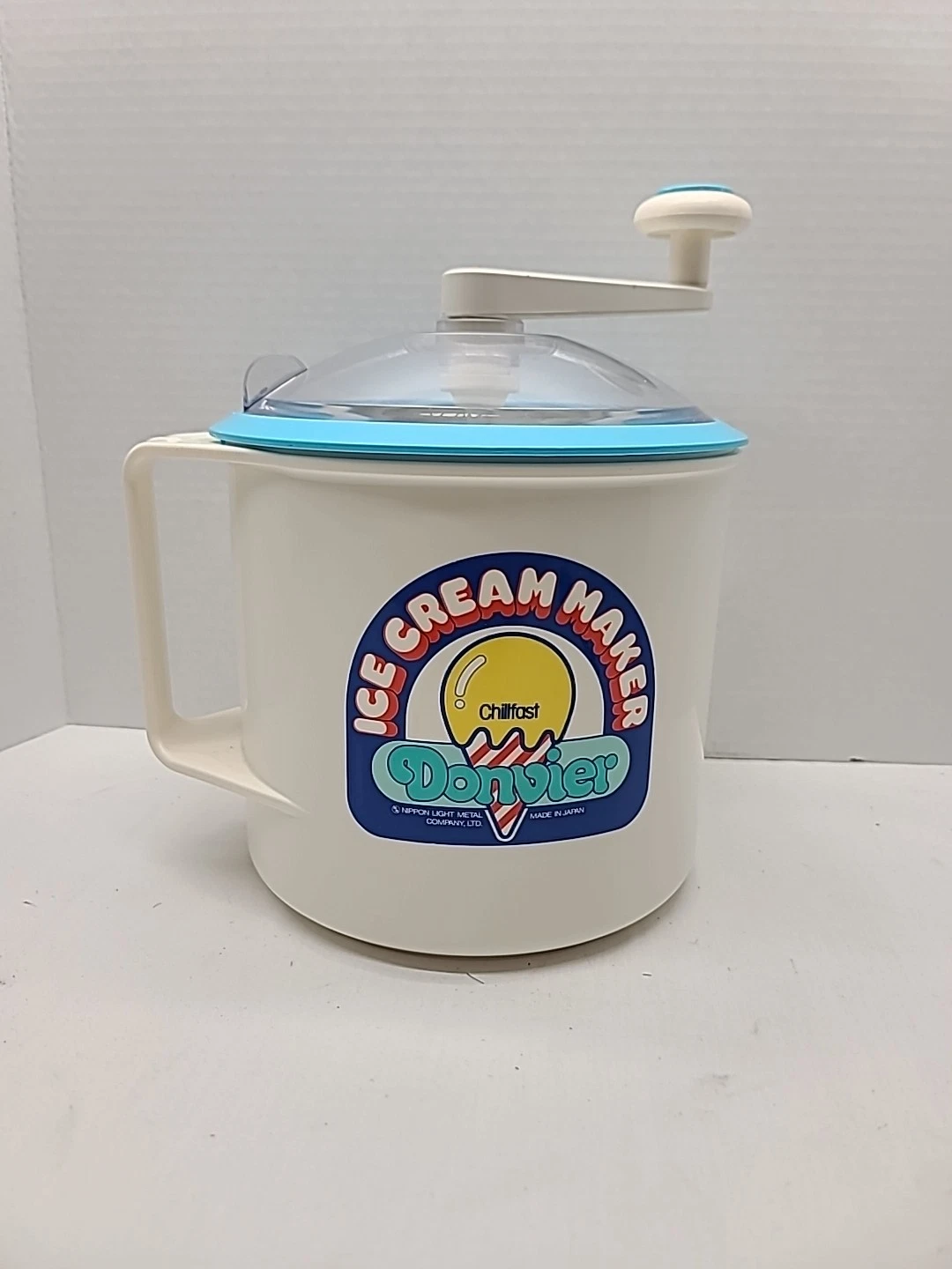 Vintage Donvier Ice Cream Maker No Electricity/Ice/Salt Needed 1 Quart Chillfast
