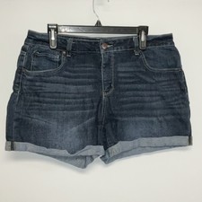 Time And Tru Mid Rise Jean Shorts Women  s 16 Blue. 13874A