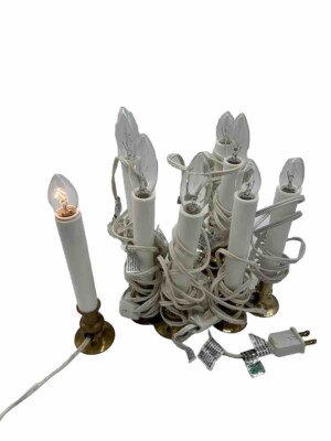 8 Piece Electric Candle Lamp brass bottom Christmas Holiday