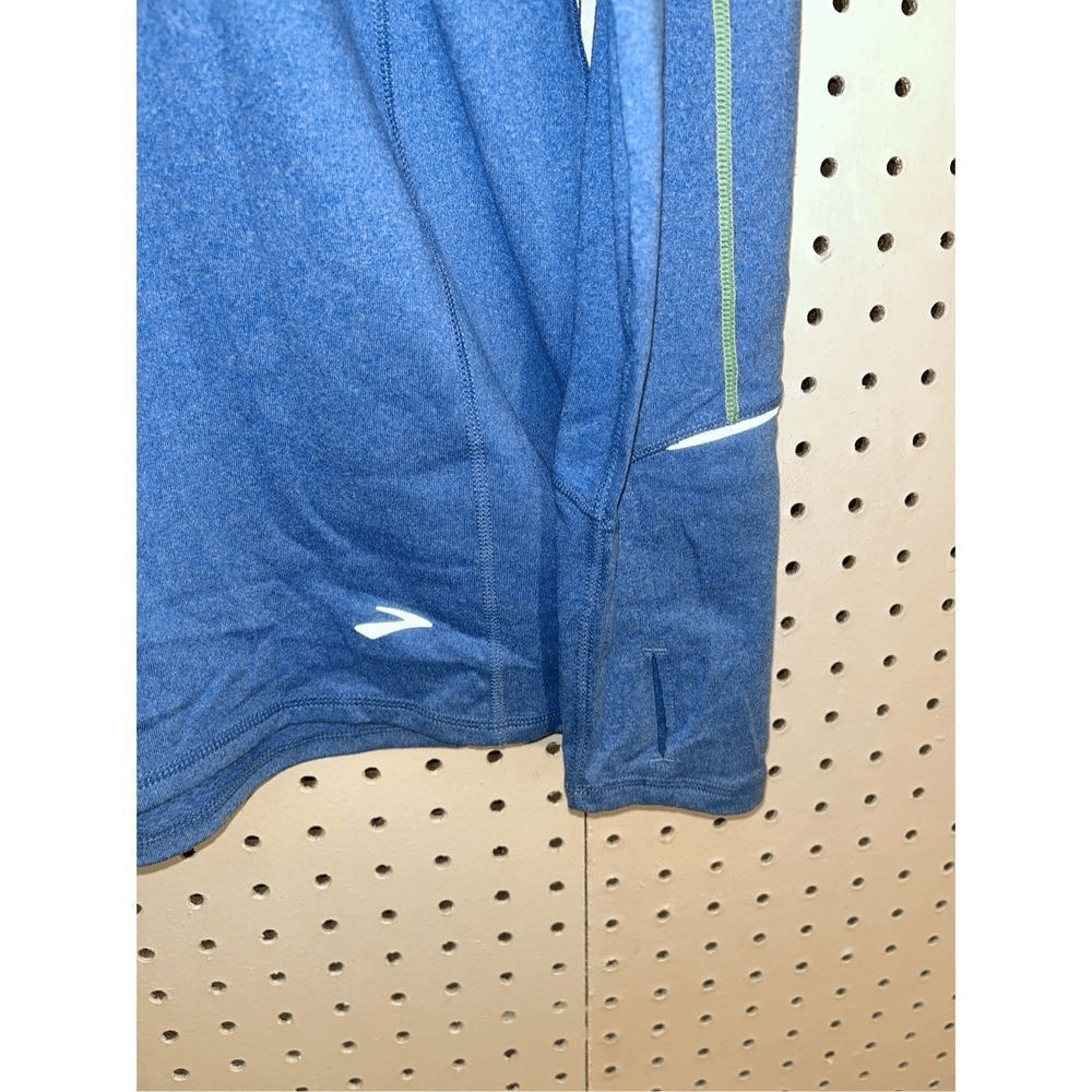 Brooks Running reflective pullover - image 3