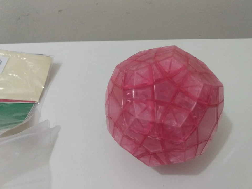 DAYAN TWISTY LOGIC PUZZLE CUBO ROSA JUGUETE TRANSLÚCIDO Foto 2 de 3