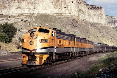 Rio Grande's tri-weekly Zephyr at Castle Gate, UT in June 1975 11 x 14 Photo