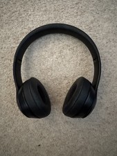 Beats by Dr. Dre Solo3 Wireless On-ear Headphones Matte Black