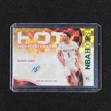 2021-22 NBA Hoops Hot Signature Rookies Green Herbert Jones Autograph RC Card