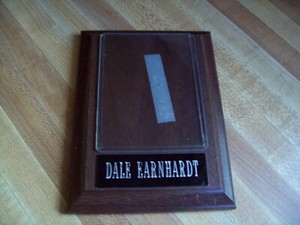 DALE EARNHARDT WOODEN PLAQUE with top-loader attached to hold a trading card