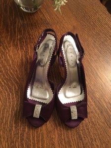 plum sandals for wedding