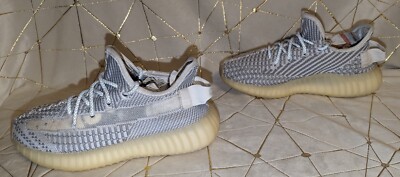 Adidas Yeezy Boost.  Größe 37,5   D 65