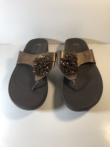thong bare traps sandals