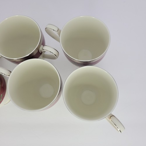 Set of 8 Mikasa Palatial Holly Platinum Mugs Holiday Christmas China Holiday - Picture 15 of 17
