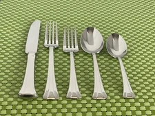 Waterford MONT CLARE Stainless Glossy 18/10 Ridged NEW Flatware SMART CHOICE E3N