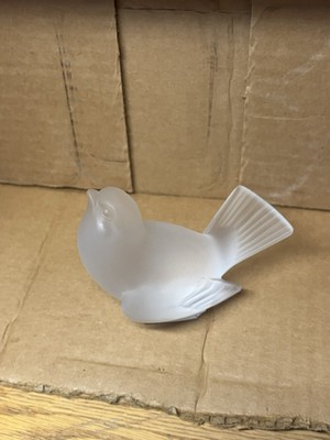 LALIQUE Glass Bird Frosted Satin Crystal Figurine Vintage France Looking Up