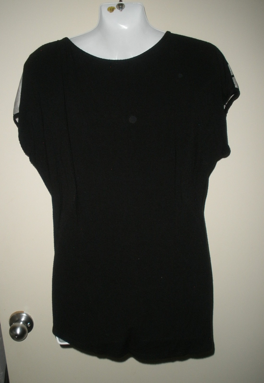 #395 Espressso M White Black Geometric Artist Stretch Knit