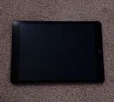 Apple iPad 8th Gen Wi-Fi Cellular 32GB Unlocked Space Gray