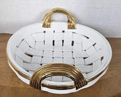 Vintage White Ceramic Basket Weaved Basket Lattice Italy Gold Handles - Picture 1 of 10
