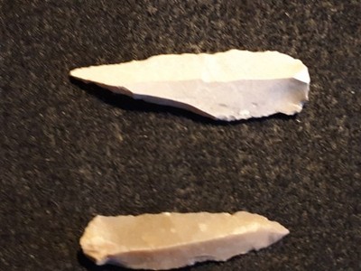 2-CT NATIVE AMERICAN KNIVES, 2  PALEO FLAKE KNIVES, OTT-0126*09033