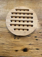 Vintage  Wood 7” Round Lattice Design Beechwood Trivet