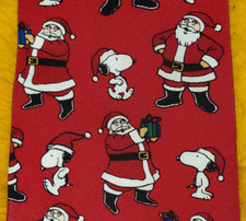 SNOOPY PEANUTS MENS CHRISTMAS TIE RED HANG'N WITH SANTA 57"