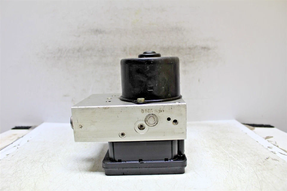 Módulo bomba freno antibloqueo ABS 47660ZP00A Nissan Pathfinder 2005-07 14o2 860 Foto 3 de 4