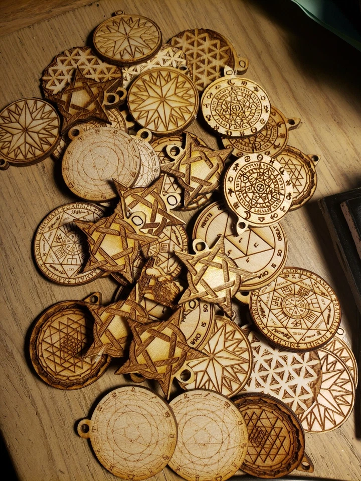 Lote de 50 colgantes al por mayor, paganos, geometría sagrada, collar metafísico, Foto 2 de 4