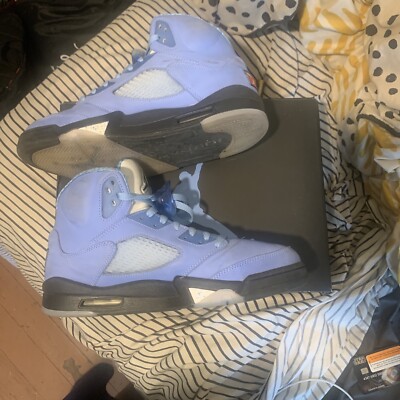 Size 11.5 - Jordan 5 Retro SE Mid UNC s-l400.jpg main image 3