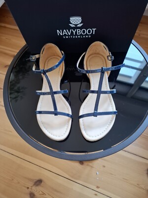 Navy Boot Sandale