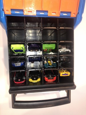 hot wheels carry case track