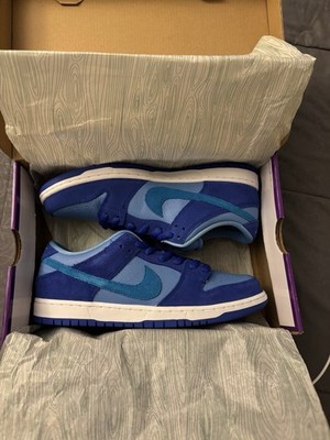Nike SB Dunk Low Pro  Blue Raspberry 