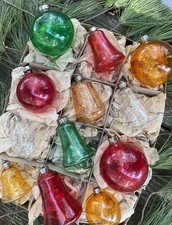 VTG MADE IN US OF A WWII ERA UNSILVERED LOT CORNING BEADED LANTERN TINSEL BELL