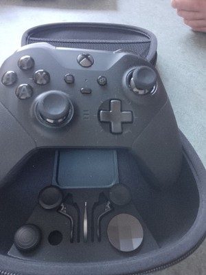 Xbox One Controller Elite, Schwarz Mit Hülle Ohne 2 Trigger 1 Stick Ladegerät