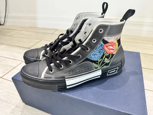 Christian Dior Monsieur * Dior Raymond Pettibon x Dior haut B23 "fleur à lèvres"