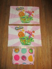 SHOPKINS BEDDING SET FLAT SHEET 2 PILLOWCASES Pink Fabric Linen Size TWIN
