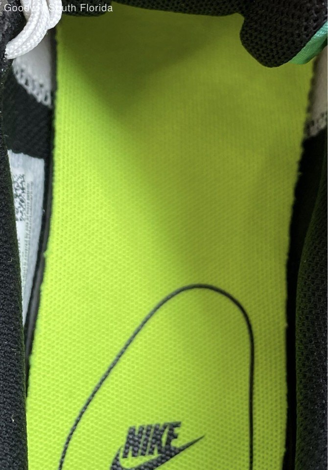 Nike Women's Air Max Excee CW5606100 White Green LaceUp Sneaker Shoes Size 10 eBay