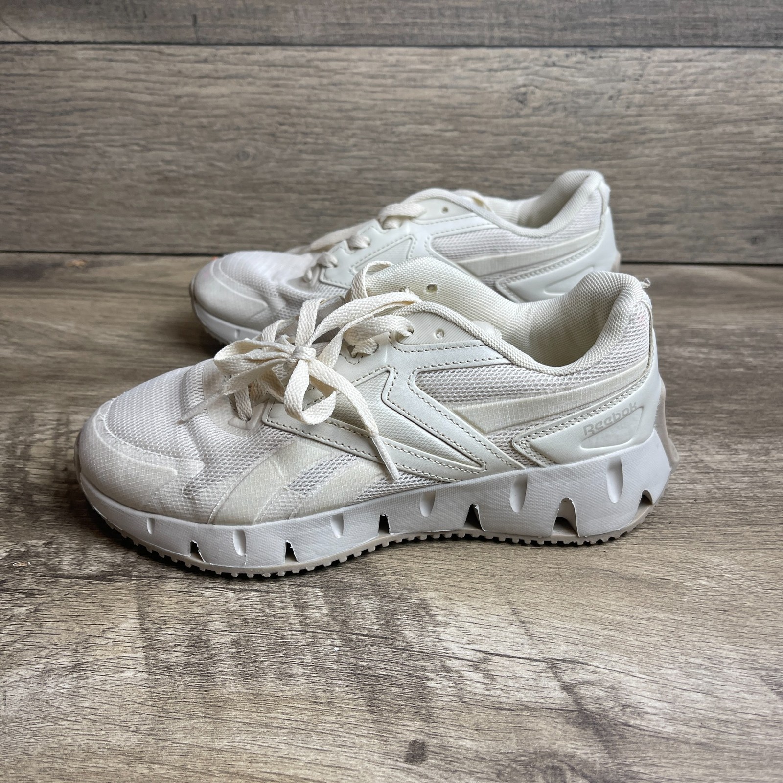 SAOLA Scarpe da corsa Reebok Dynamic 30153SCS per bambini US 5 beige sneakers sportive stringate