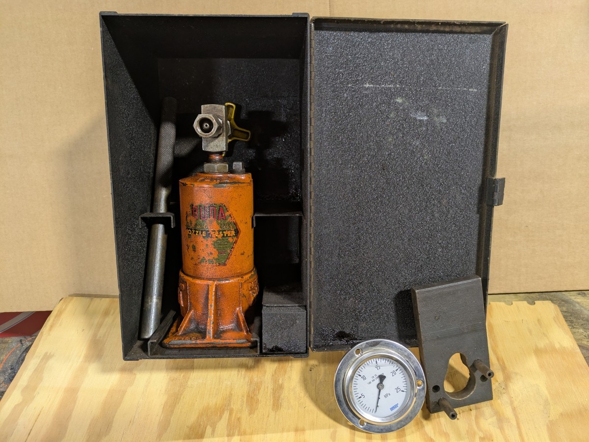 Vintage BUDA Hydraulic Diesel Fuel Injector Nozzle Tester Model B