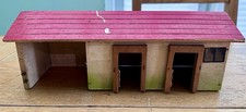 Britains Hugar, Toy Works-1950's Old Farm Building