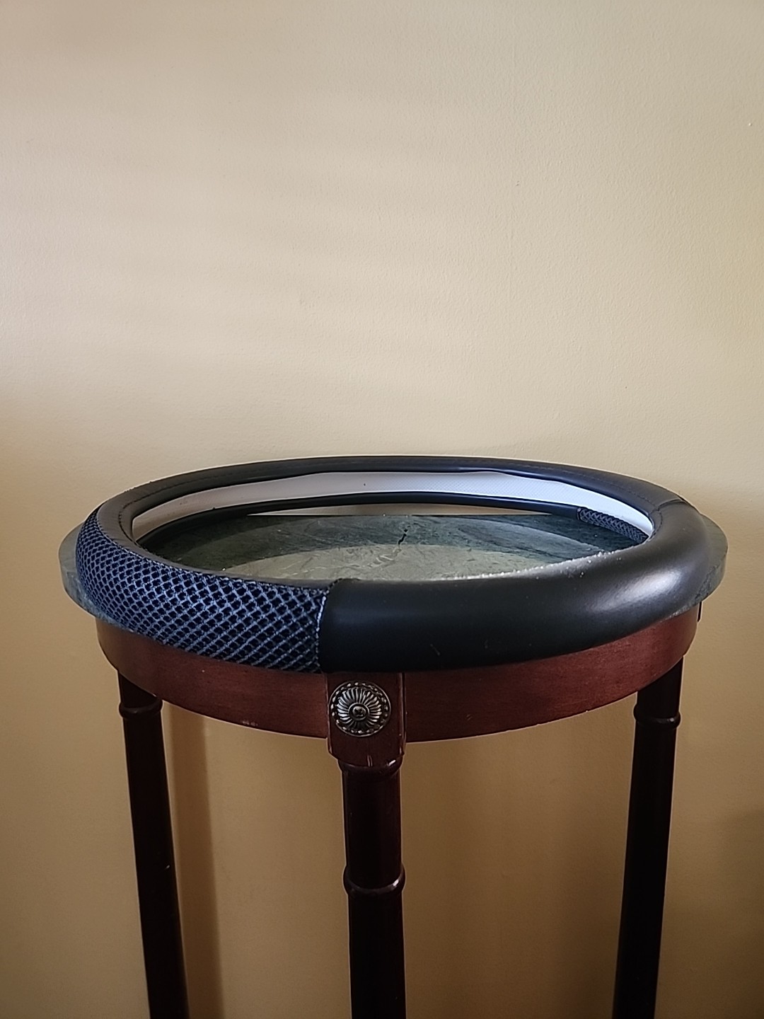 Grain Leather w/Red Double Stitch Elting Side Trim 14.5-15" Steering Wheel Cover