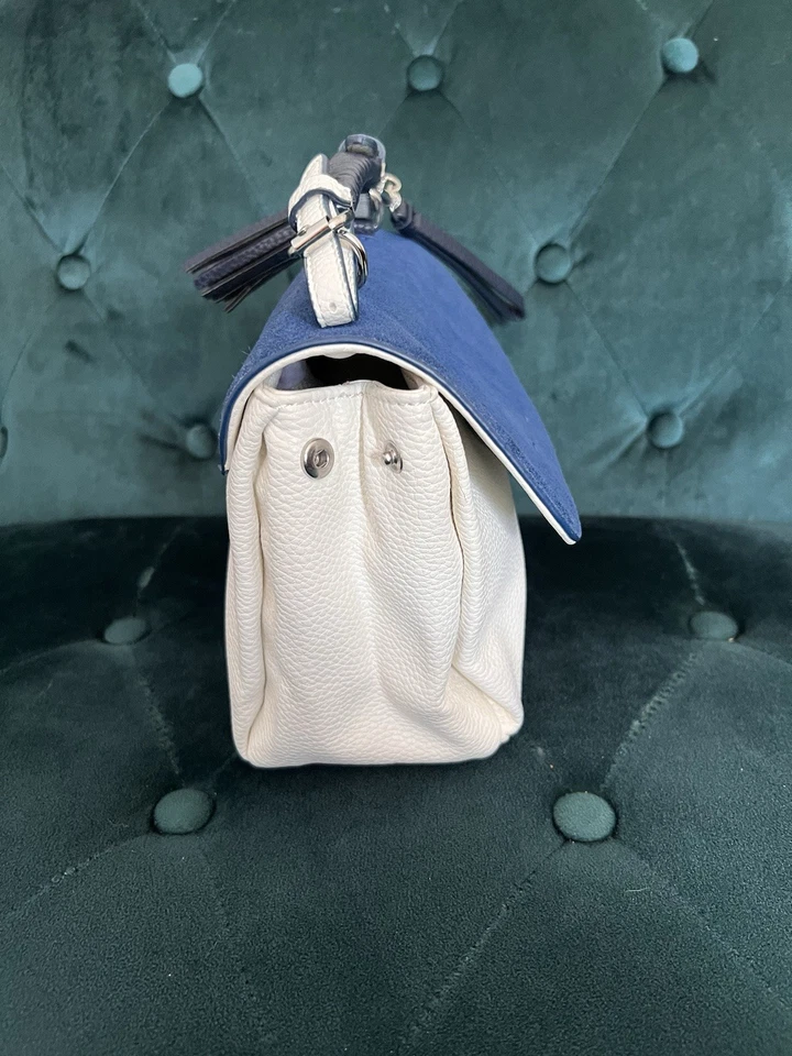 Mini bolso de ciudad Zara en contraste - SIN CORREAS Foto 4 de 4