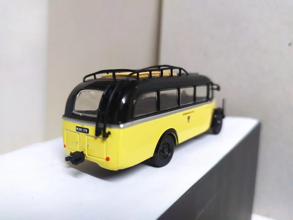 Autocar Steyr 380q . Osterreichische Post . Starline . Escala 1/87 - Imagen 3 de 4