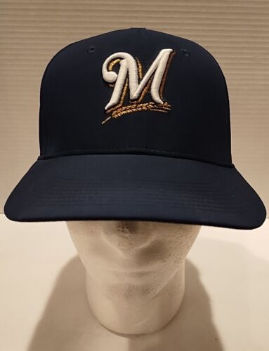 Baseball Cap Hat MLB Blue Gold Milwaukee Brewers NWT - Picture 1 of 10