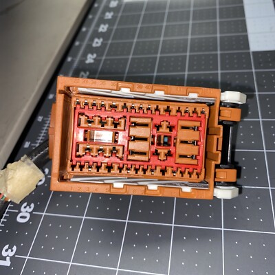 2004 2009 MAZDA 3 BCM BODY CONTROL FUSE BOX BN8B 66730 WIRING