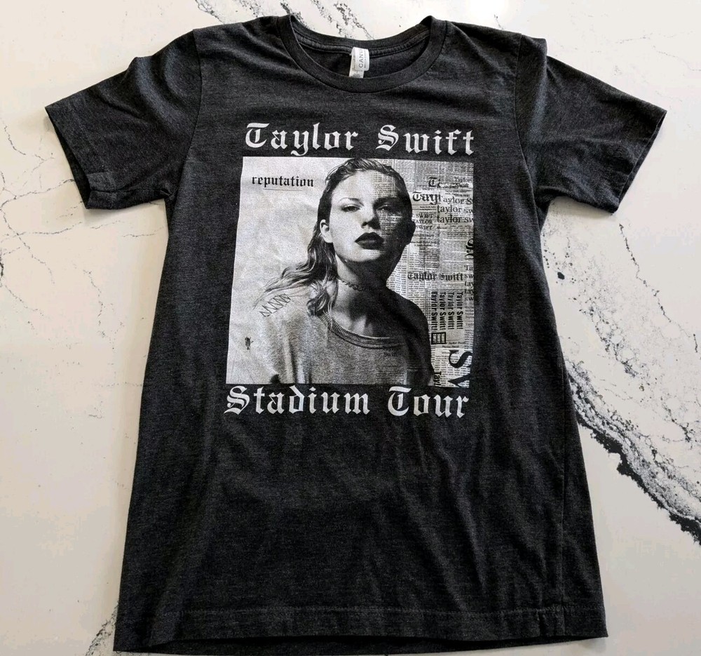Taylor Swift Reputation 2018 Stadium Tour T-Shirt Gray Double Sided Graphic S/XS