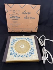 Vintage Warm-O-Tray Electric Food Warming Plate Cornflower Blue Starburst Works