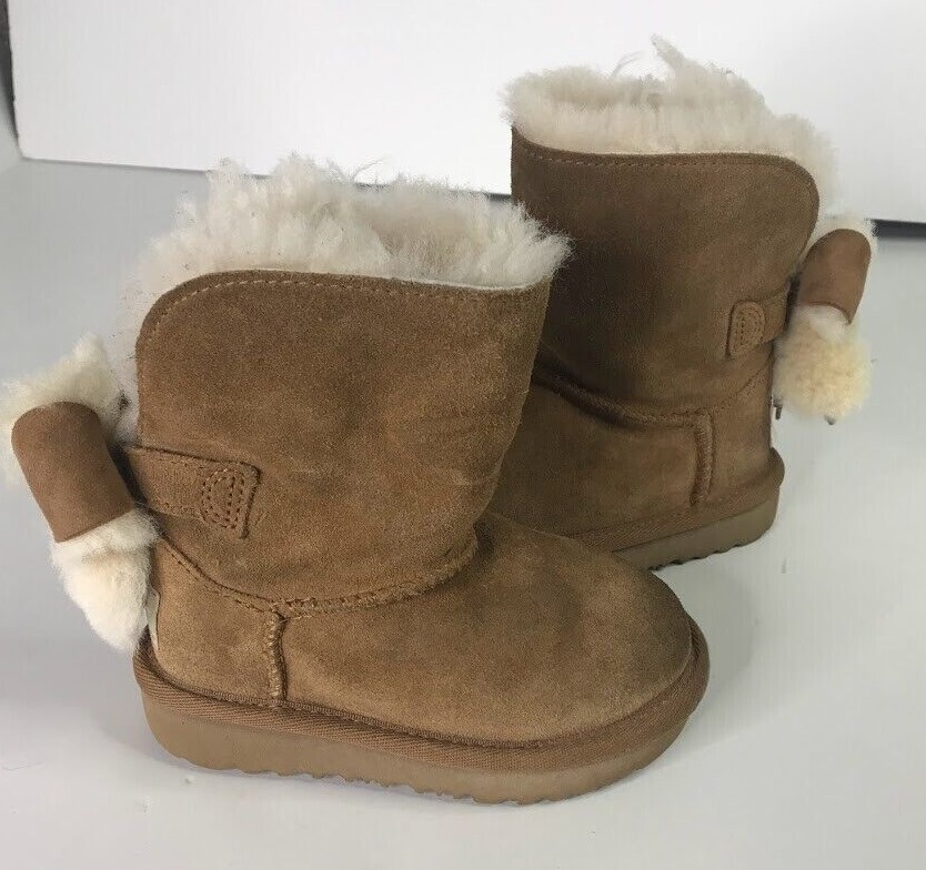 Ugg Boots Kids Toddler Size US 7 