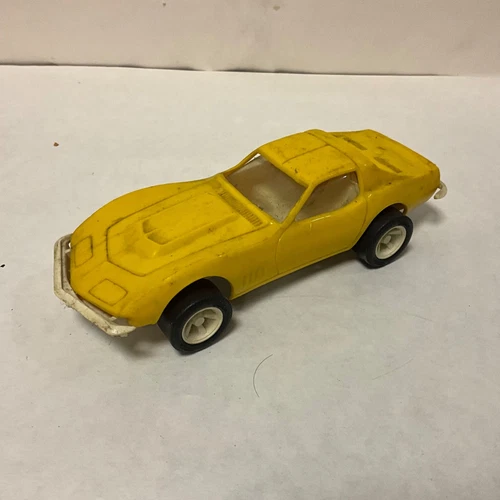 Tonka Car Carrier Yellow 1977 Chevrolet Corvette Plastic Toy